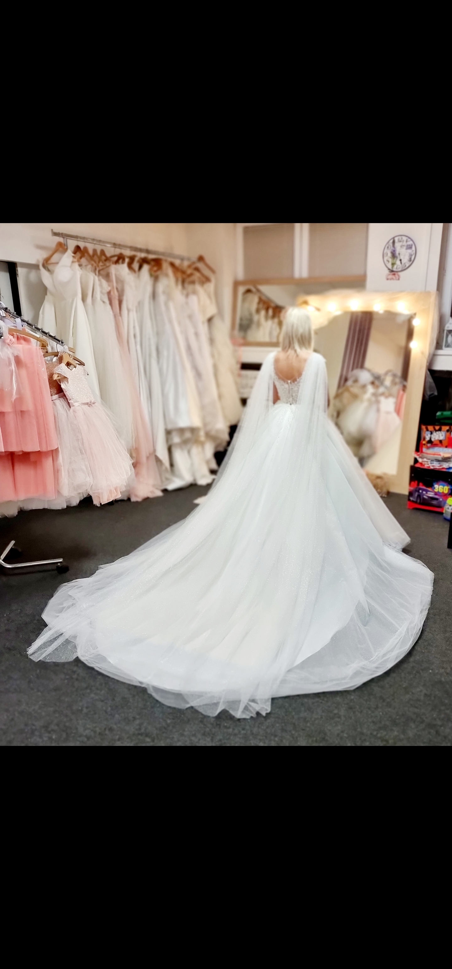 Screenshot_20231107_103947_Photos