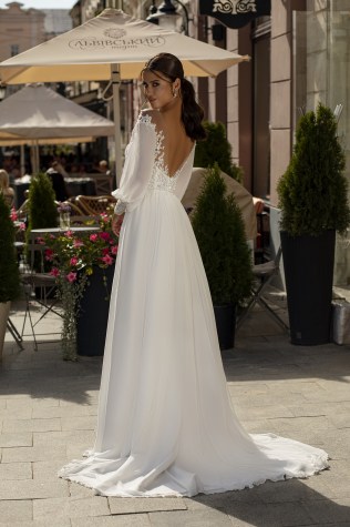 920-3-Wedding-dress-Lady-Di-Bride