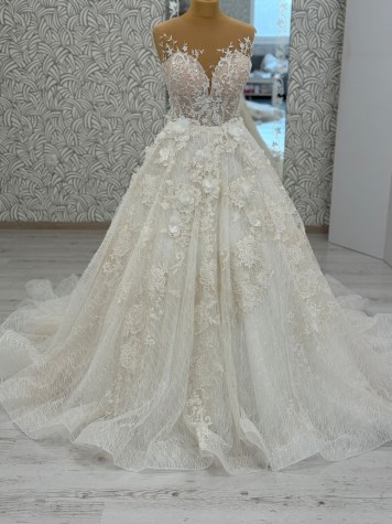 Svatební šaty 