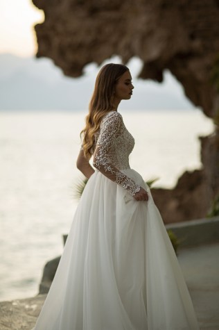 Wedding-dress-713-4