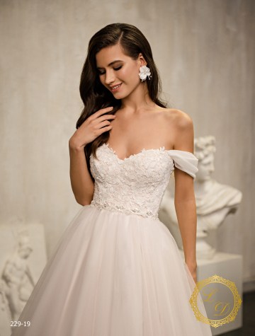 Свадебные-платья-оптом-229-19-2-scaled