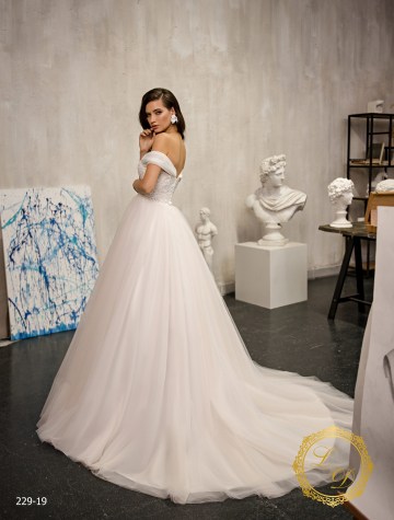 Свадебные-платья-оптом-229-19-3-scaled